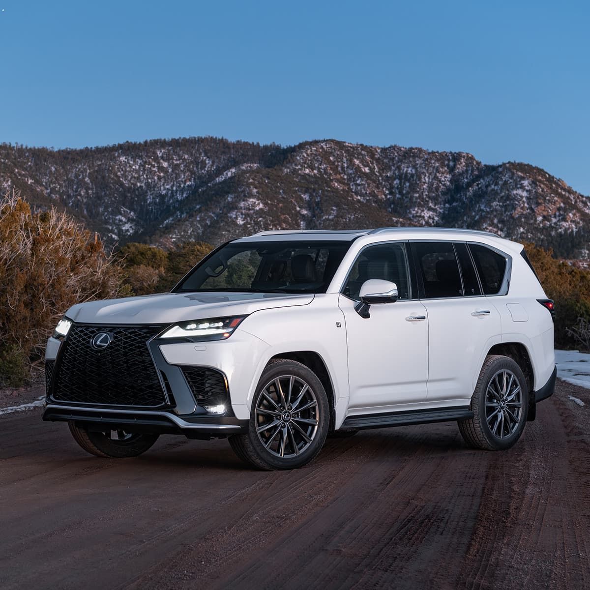 Lexus LX LX 600 F SPORT 2026 - 1